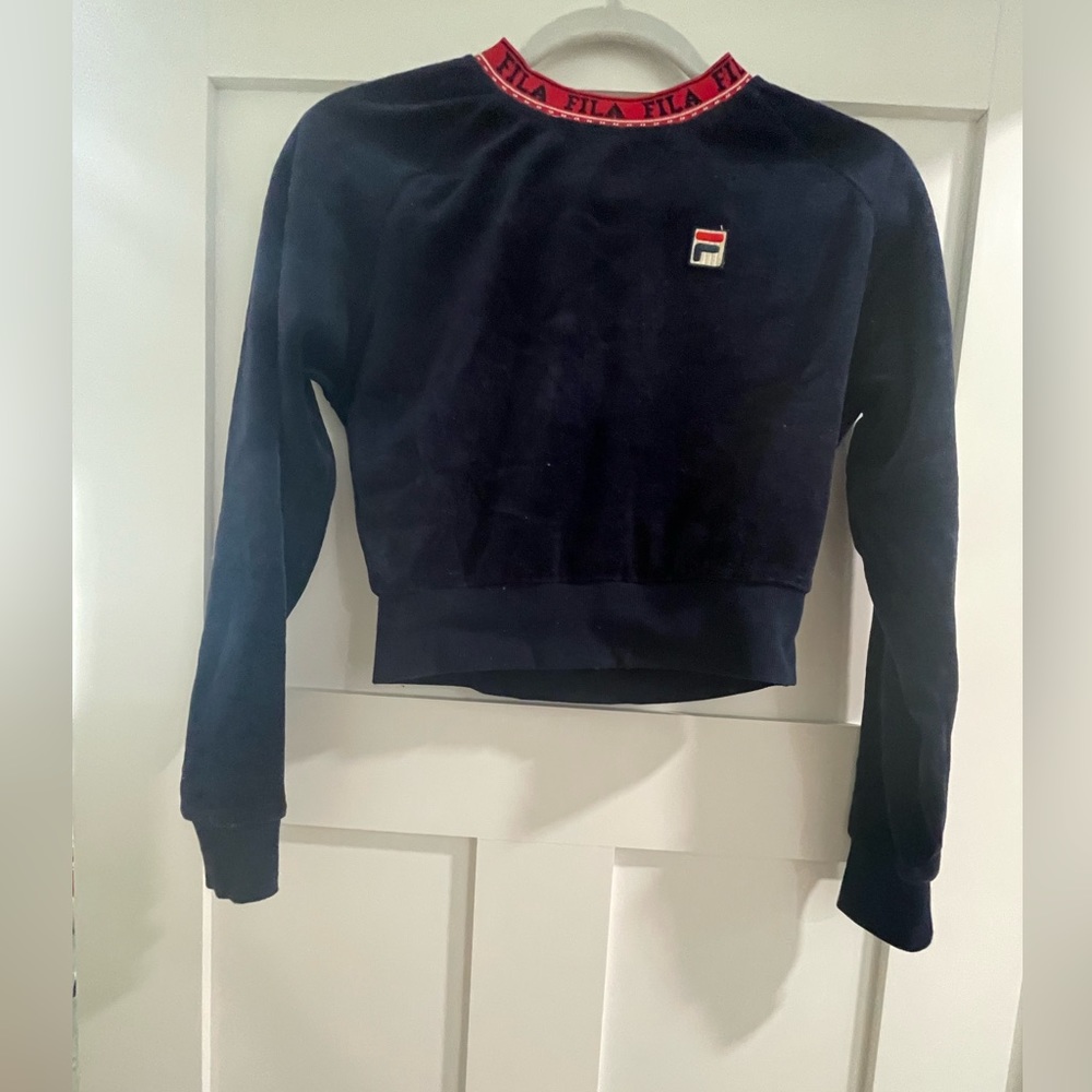 EUC Fila sweatshirt